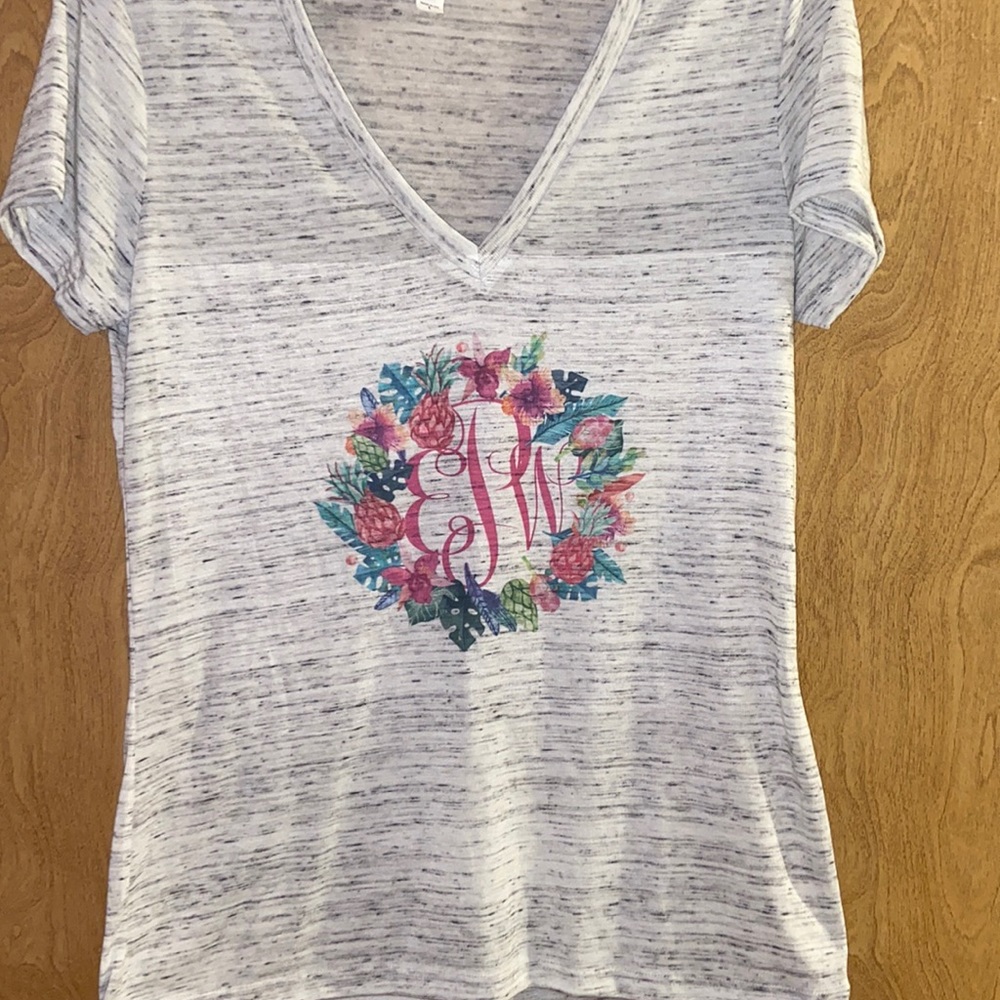 EPW monogram tee NWOT V neck